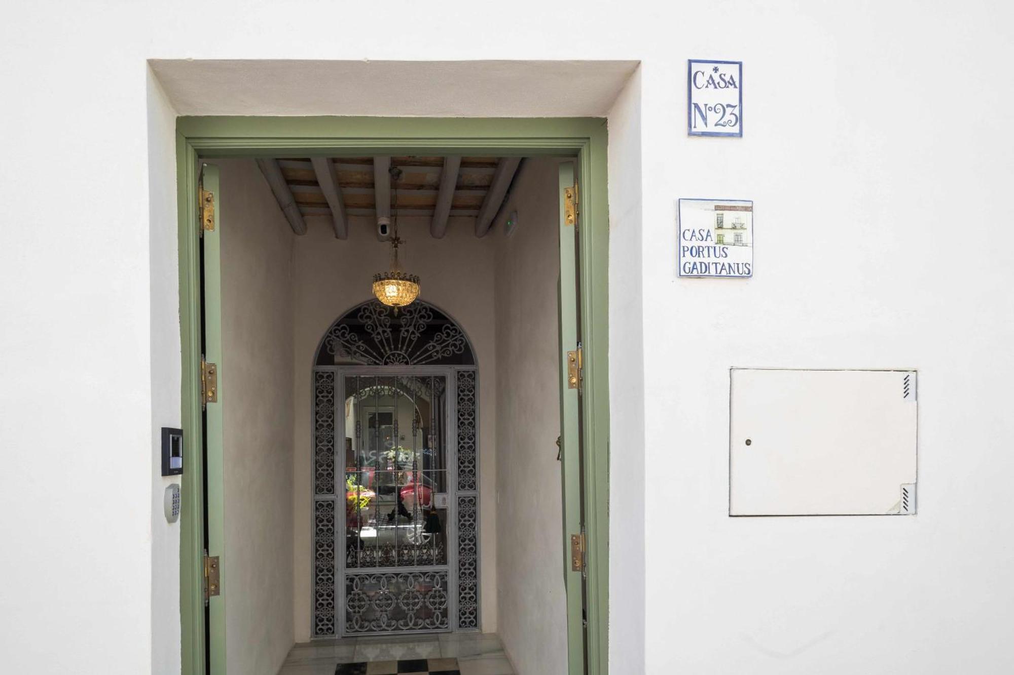 Casa Portus Gaditanus S XVIII Patio Andaluz El Puerto de Santa Maria Room photo